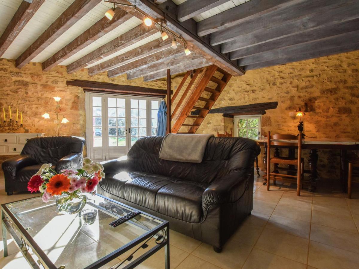 Cosy Holiday Home In Lantheuil With Garden Villefranche-du-Périgord Εξωτερικό φωτογραφία