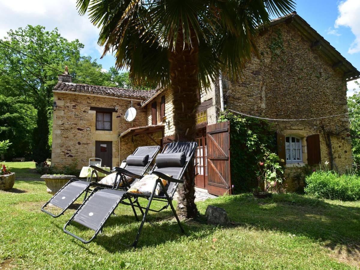 Cosy Holiday Home In Lantheuil With Garden Villefranche-du-Périgord Εξωτερικό φωτογραφία