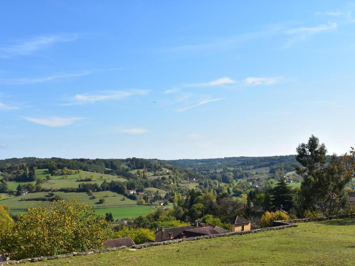 Cosy Holiday Home In Lantheuil With Garden Villefranche-du-Périgord Εξωτερικό φωτογραφία