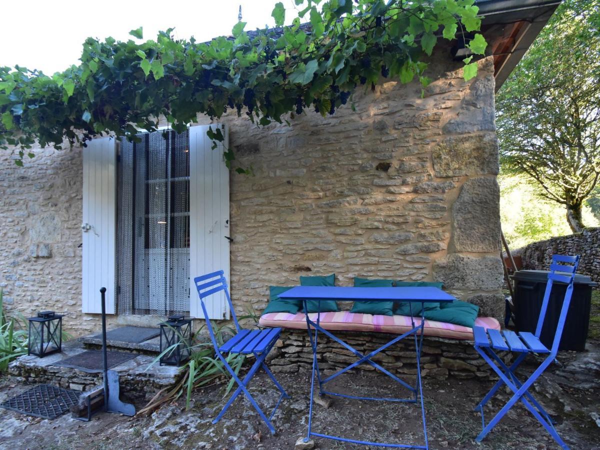Cosy Holiday Home In Lantheuil With Garden Villefranche-du-Périgord Εξωτερικό φωτογραφία