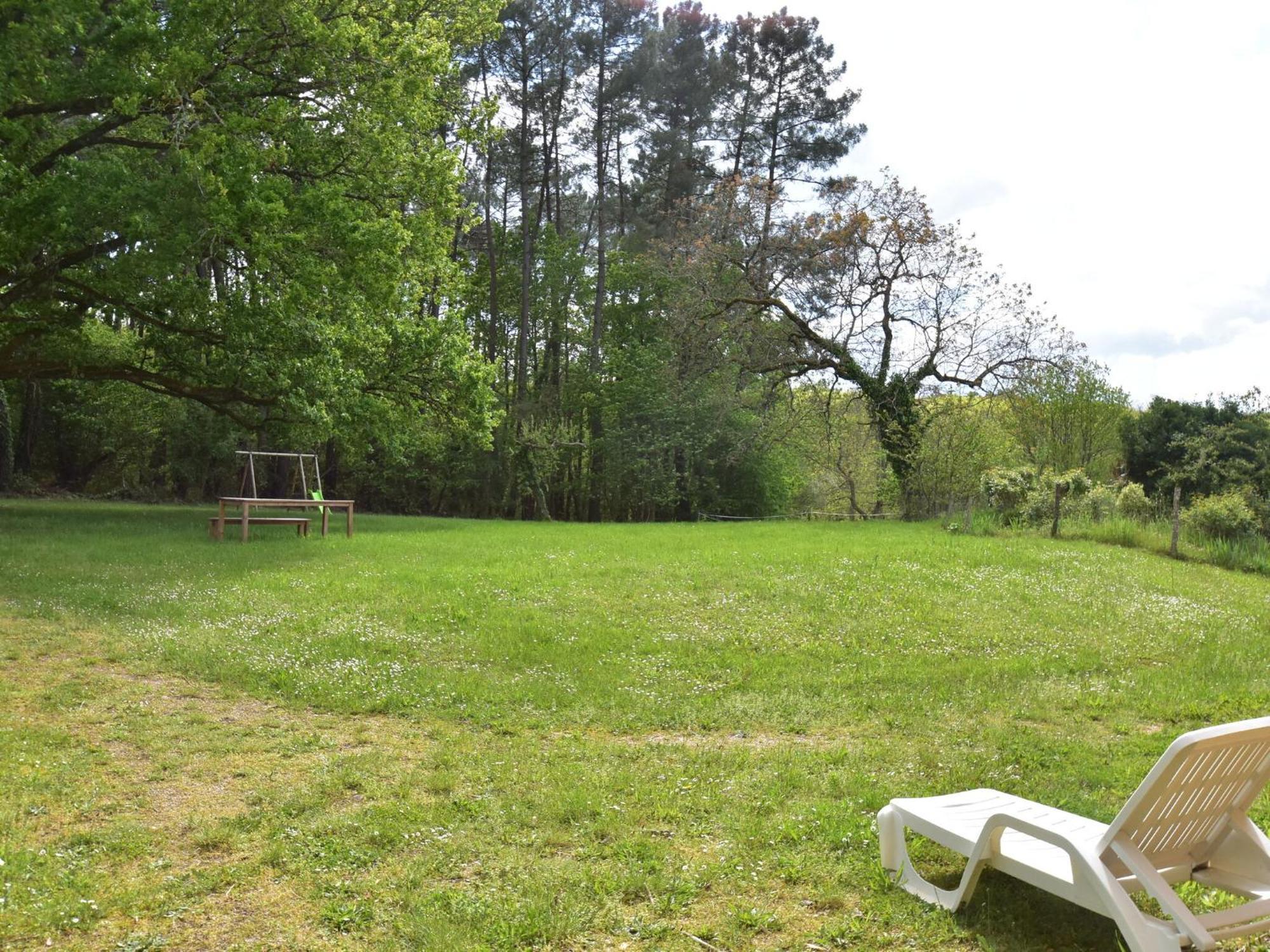 Cosy Holiday Home In Lantheuil With Garden Villefranche-du-Périgord Εξωτερικό φωτογραφία