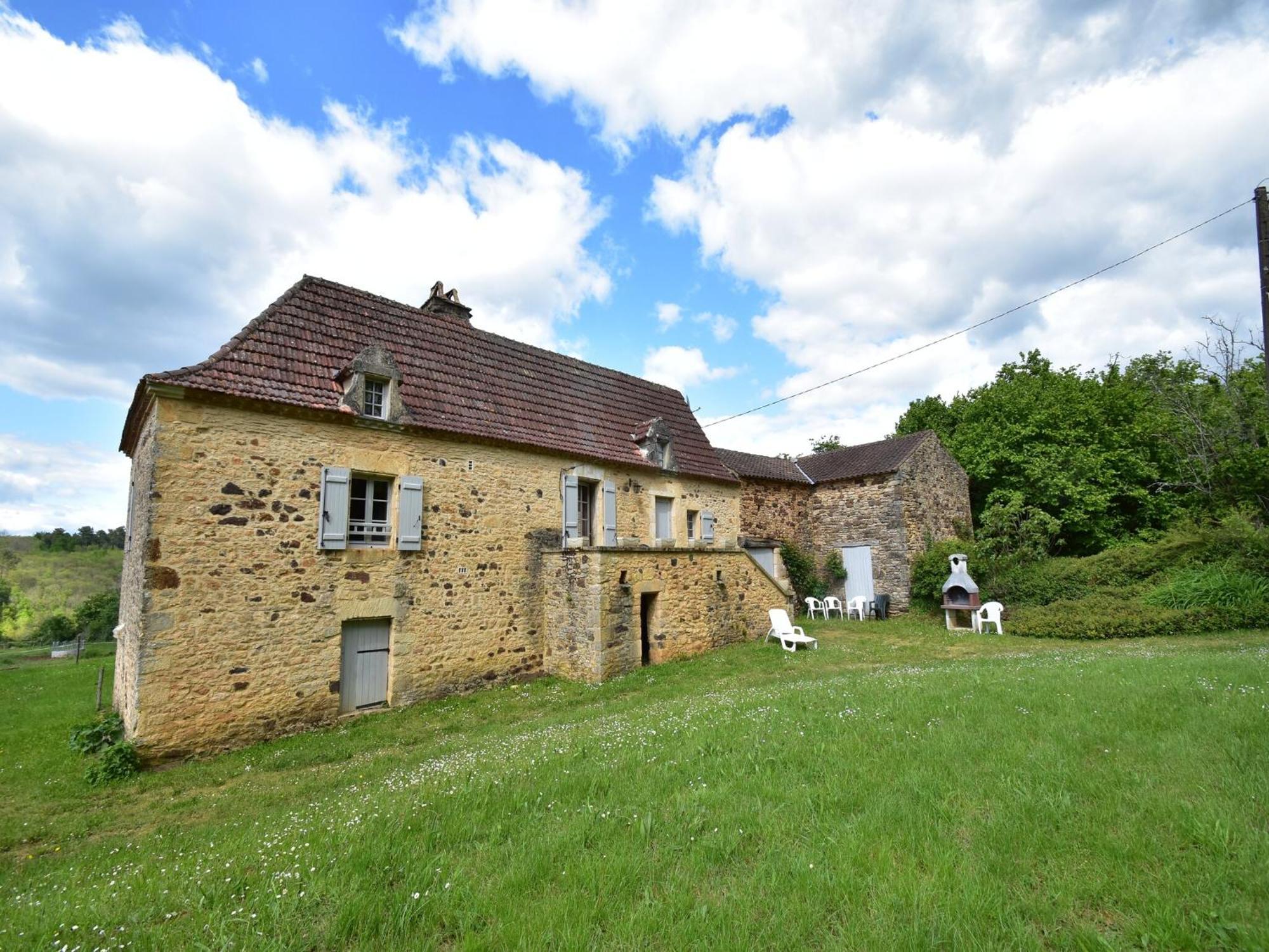 Cosy Holiday Home In Lantheuil With Garden Villefranche-du-Périgord Εξωτερικό φωτογραφία