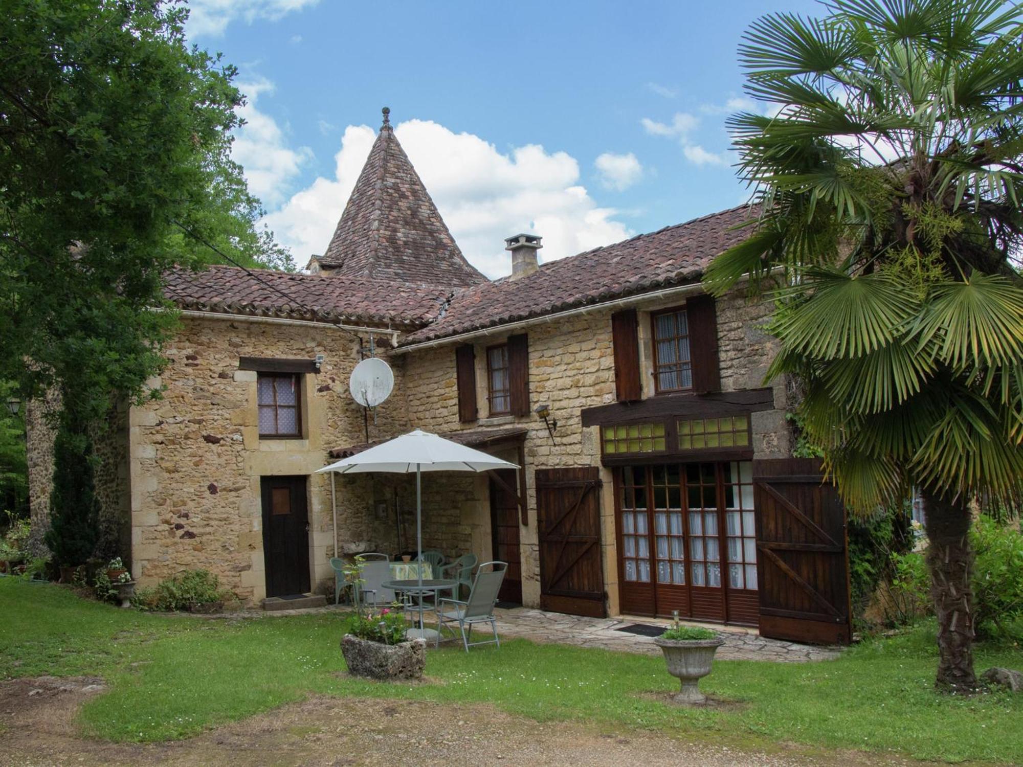 Cosy Holiday Home In Lantheuil With Garden Villefranche-du-Périgord Εξωτερικό φωτογραφία
