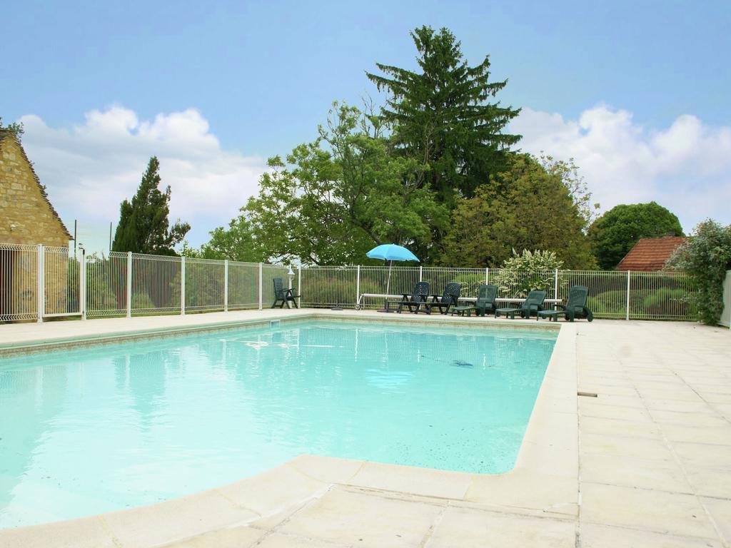 Cosy Holiday Home In Lantheuil With Garden Villefranche-du-Périgord Εξωτερικό φωτογραφία