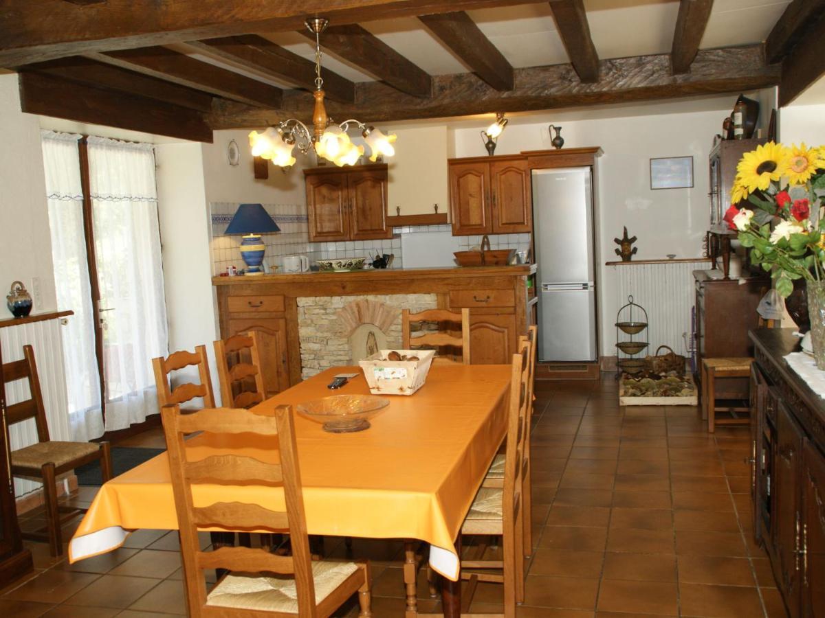 Cosy Holiday Home In Lantheuil With Garden Villefranche-du-Périgord Εξωτερικό φωτογραφία